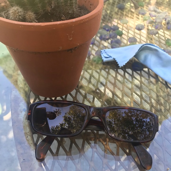 Persol Men’s Sunglasses - Picture 5 of 5